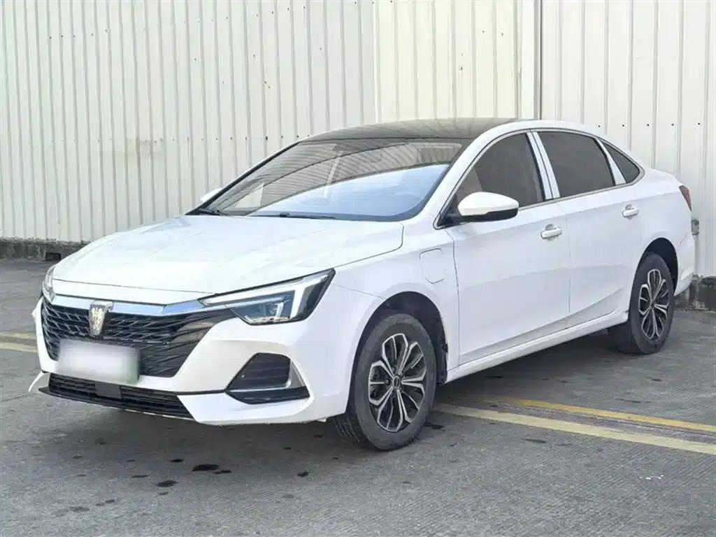 Roewe i6 MAX New Energy 2023 EV 420 Panoramic Roof Special Edition — миниатюра 14