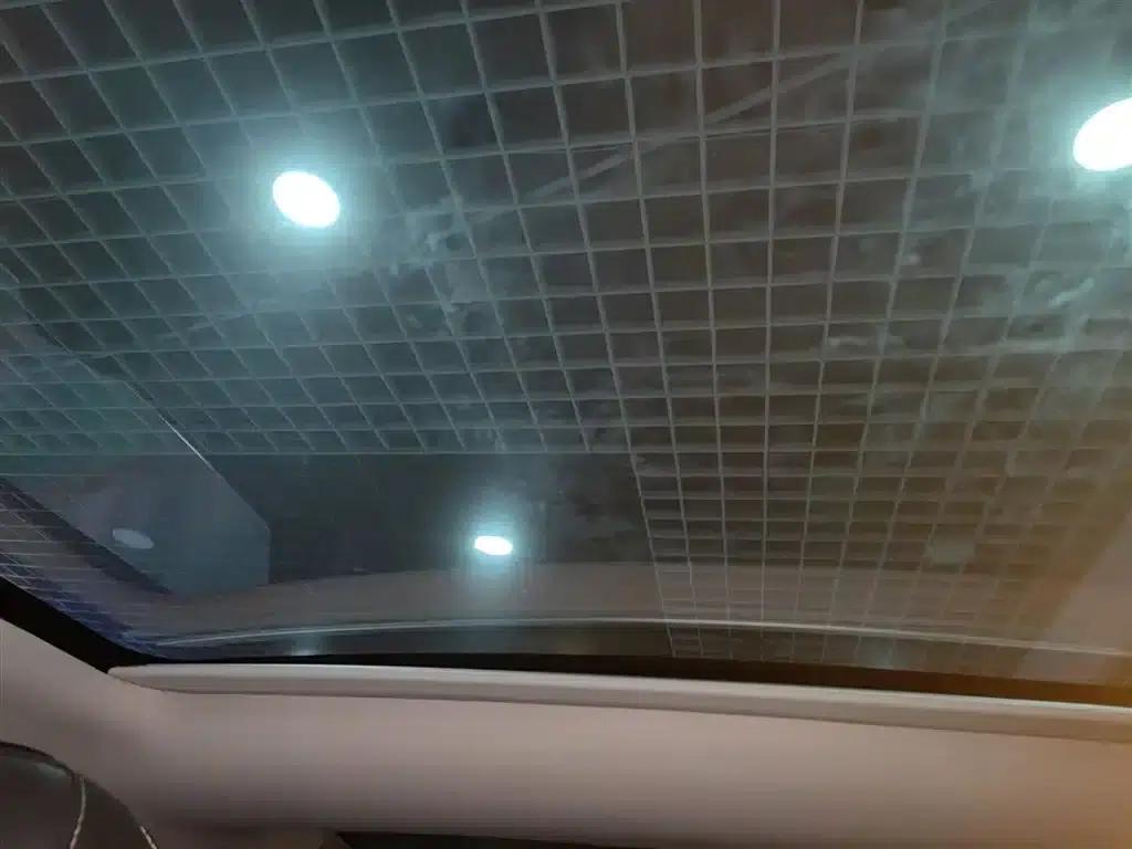 Roewe i6 MAX New Energy 2023 EV 420 Panoramic Roof Special Edition — миниатюра 15