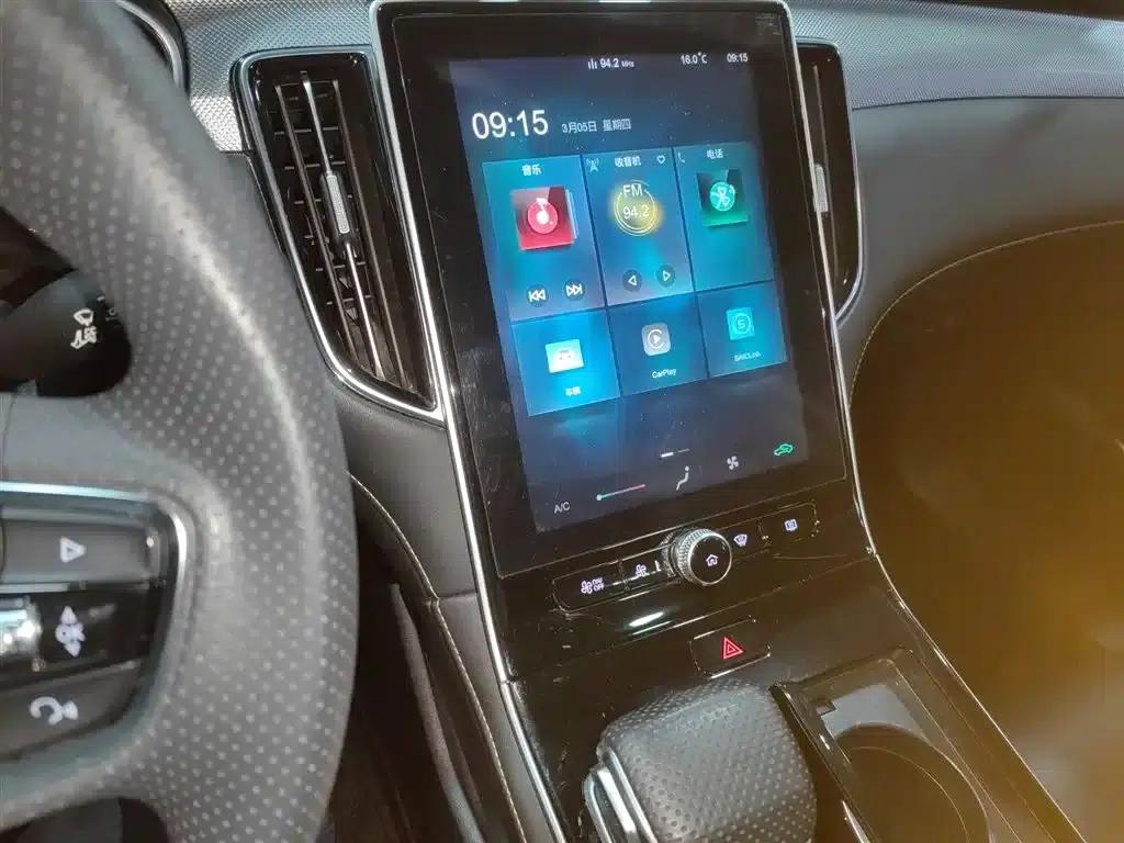 Roewe i6 MAX New Energy 2023 EV 420 Panoramic Roof Special Edition — миниатюра 7