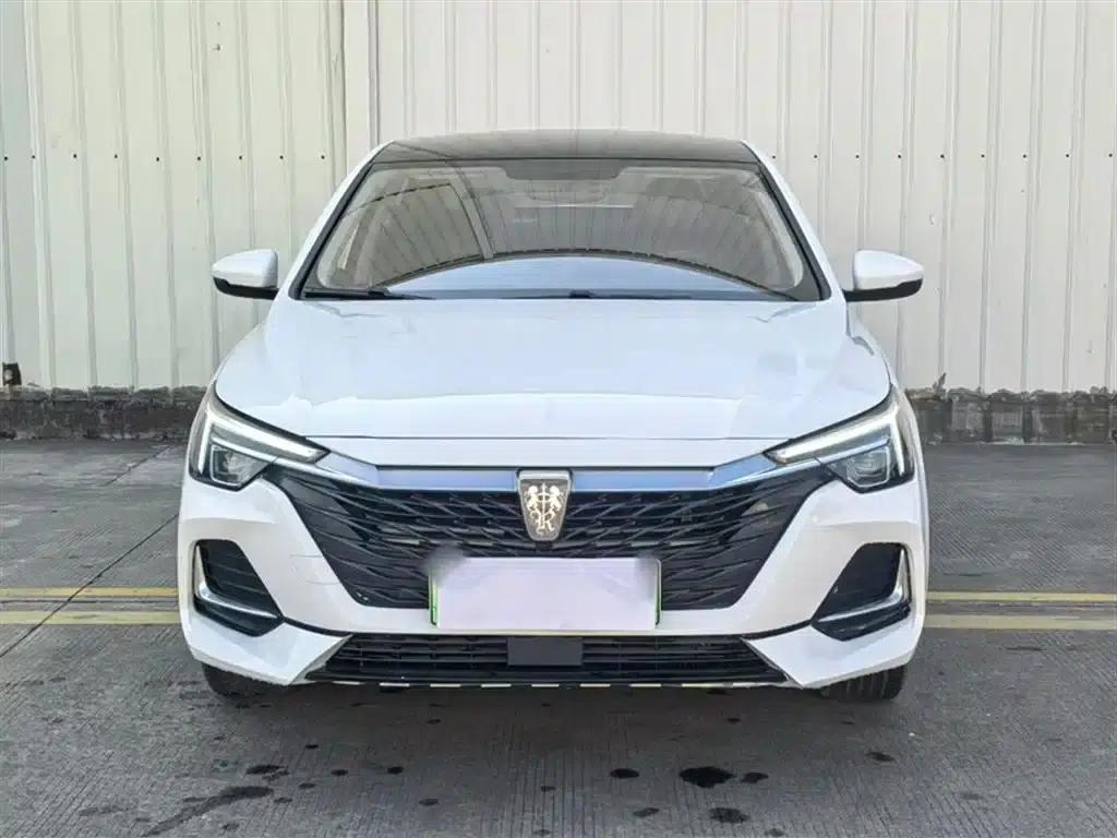 Roewe i6 MAX New Energy 2023 EV 420 Panoramic Roof Special Edition — миниатюра 8
