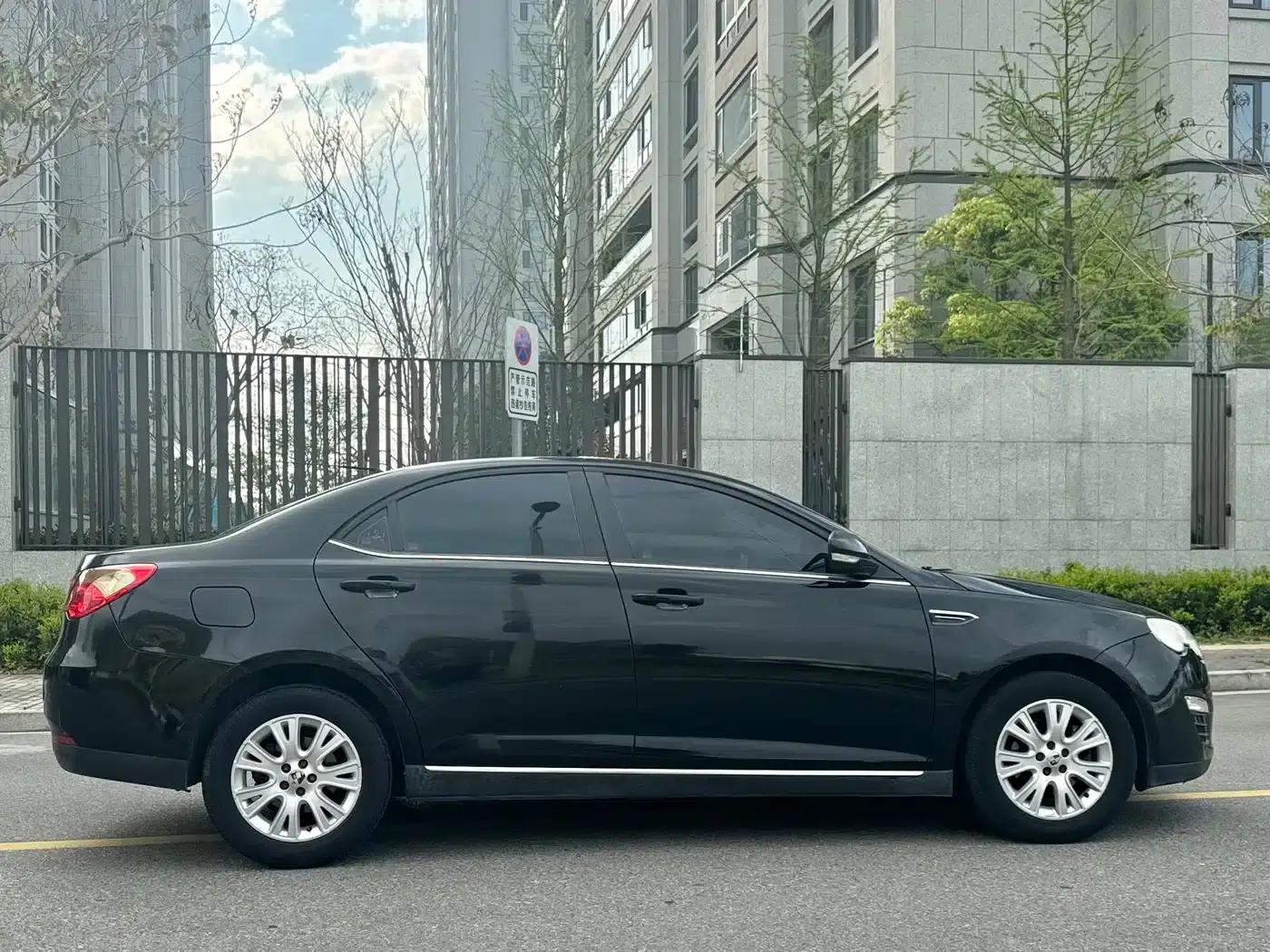Roewe 550 2014 Model 550S 1.8L Automatic Smart Selection Edition — миниатюра 7