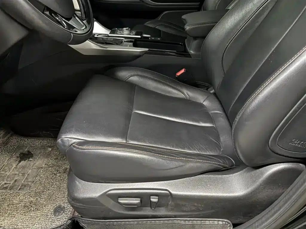 Eclipse Cross 2018 1.5T CVT 2WD Belief Edition — миниатюра 12