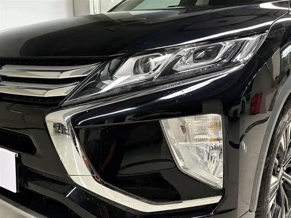 Eclipse Cross 2018 1.5T CVT 2WD Belief Edition — миниатюра 20
