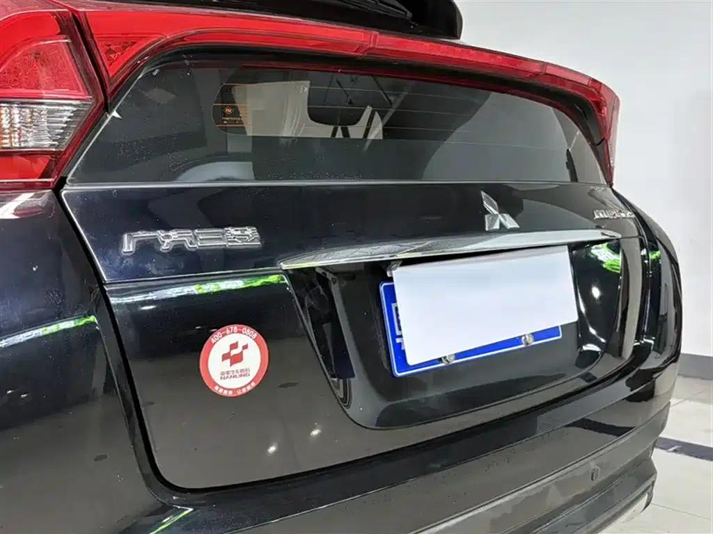 Eclipse Cross 2018 1.5T CVT 2WD Belief Edition — миниатюра 24