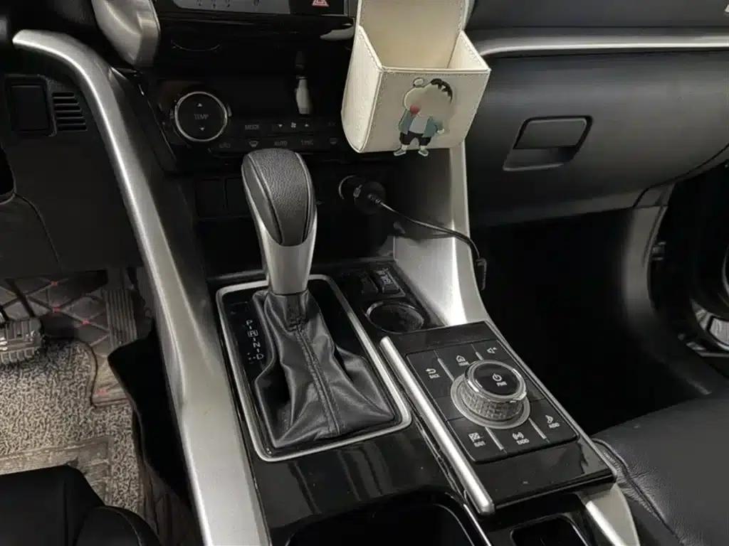 Eclipse Cross 2018 1.5T CVT 2WD Belief Edition — миниатюра 6