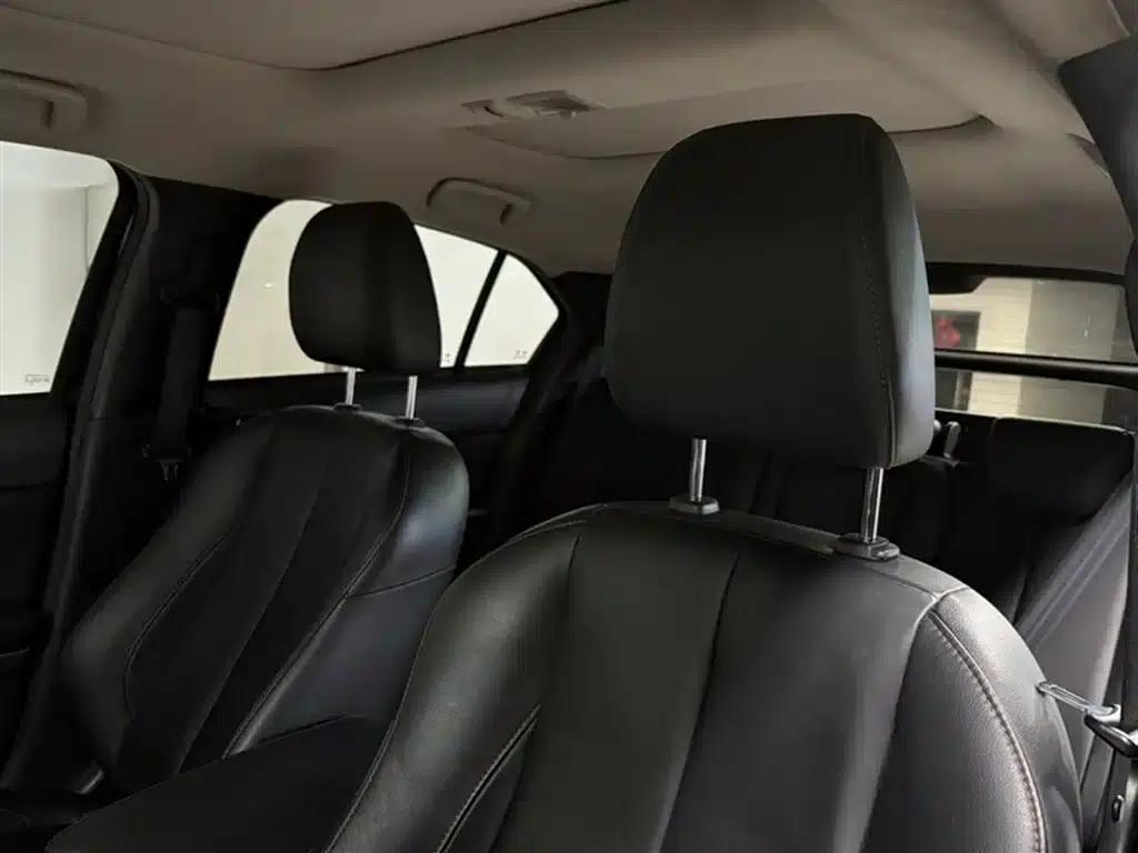 Eclipse Cross 2018 1.5T CVT 2WD Belief Edition — миниатюра 8