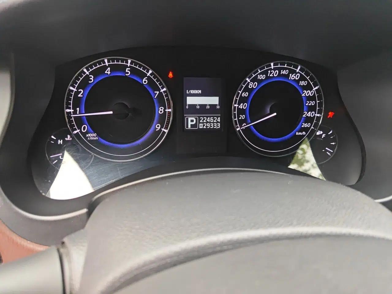 Infiniti EX 2011 EX25 Luxury Edition — миниатюра 13
