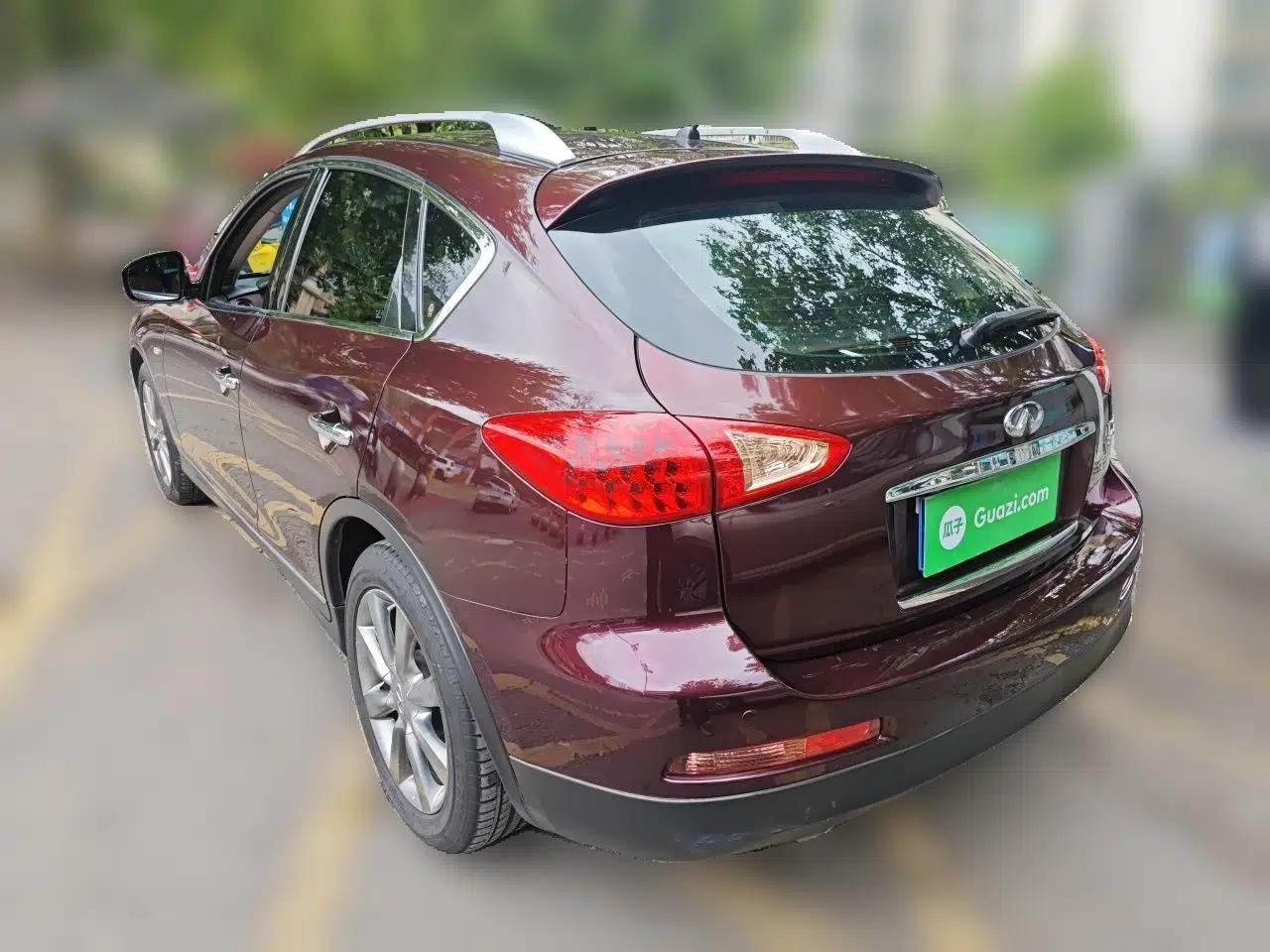 Infiniti EX 2011 EX25 Luxury Edition — миниатюра 4