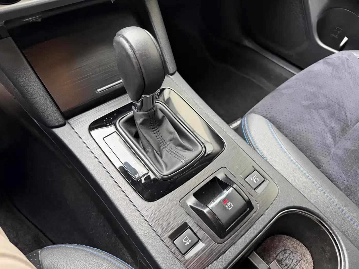 Legacy 2020 Facelift 2.5i Glory Limited Edition EyeSight — миниатюра 15
