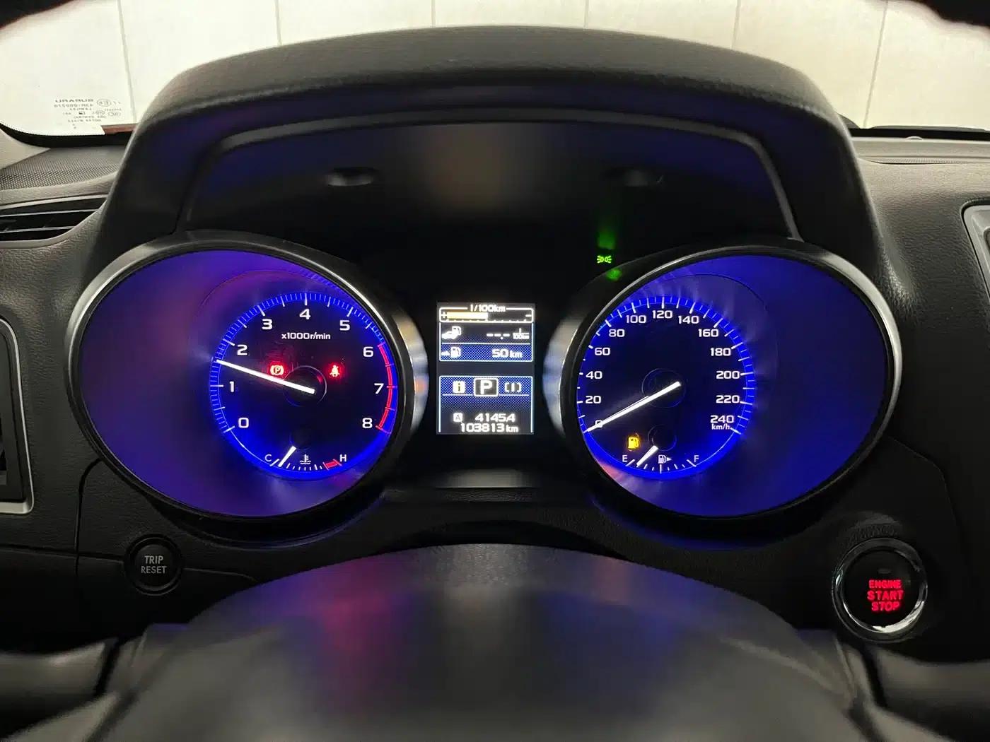 Legacy 2016 2.5i AWD Glory Edition — миниатюра 13