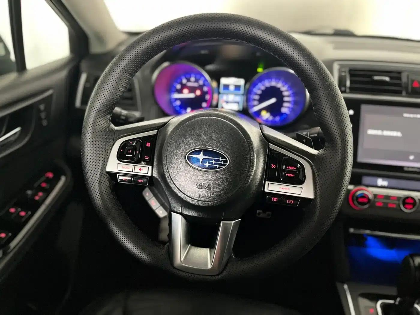 Legacy 2016 2.5i AWD Glory Edition — миниатюра 16