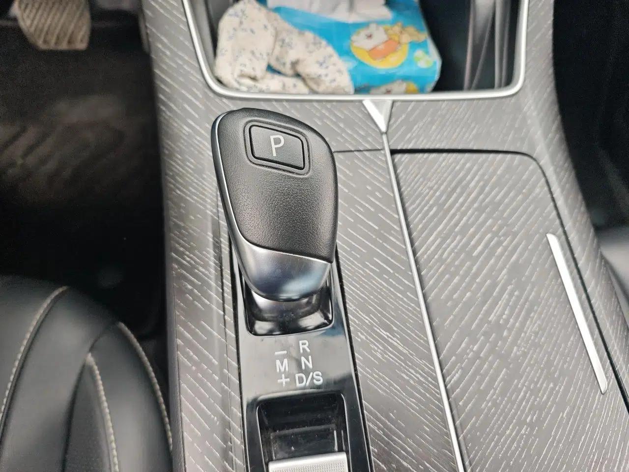 Venucia V 2021 260T Idol Edition — миниатюра 15