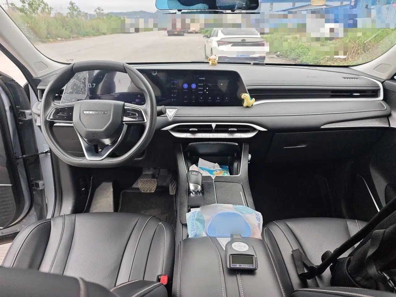 Venucia V 2021 260T Idol Edition — миниатюра 10