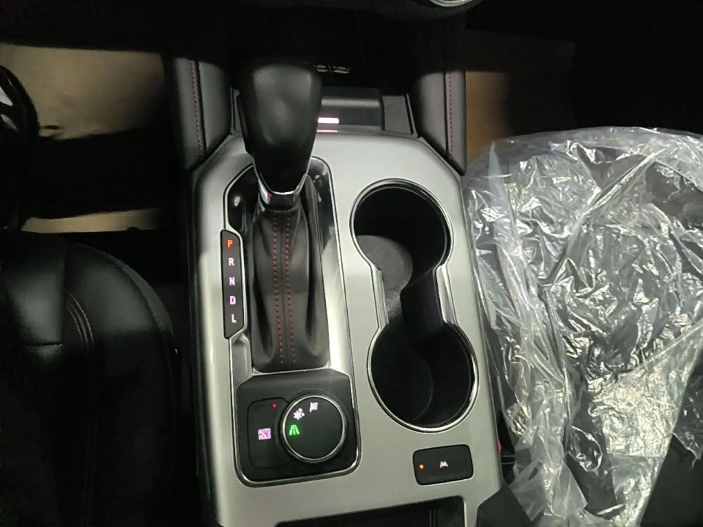 Chevrolet Blazer 2023 Light Hybrid 650T Redline Thunder Edition — миниатюра 16