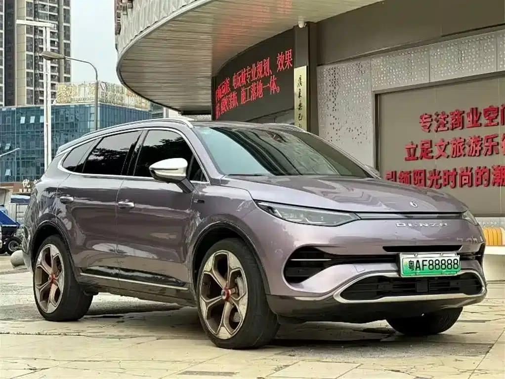 Denza X 2020 PHEV Flagship Edition — миниатюра 3