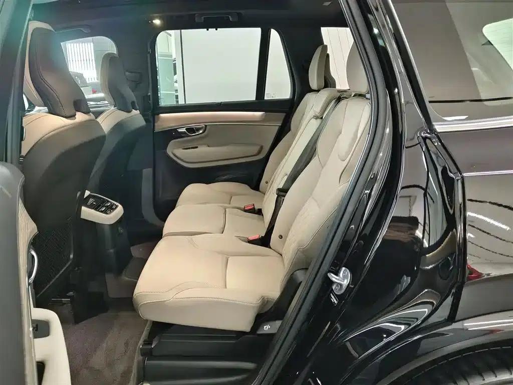 2025 Volvo XC90 Plug-in Hybrid Facelift T8 Inscription Luxury Edition 7-seater — миниатюра 17