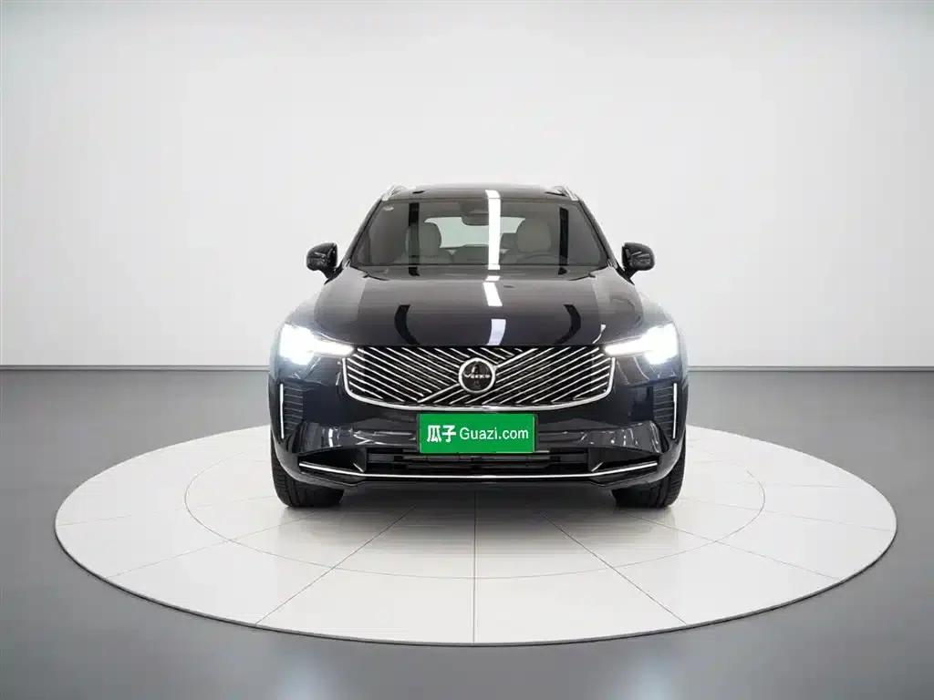 2025 Volvo XC90 Plug-in Hybrid Facelift T8 Inscription Luxury Edition 7-seater — миниатюра 3