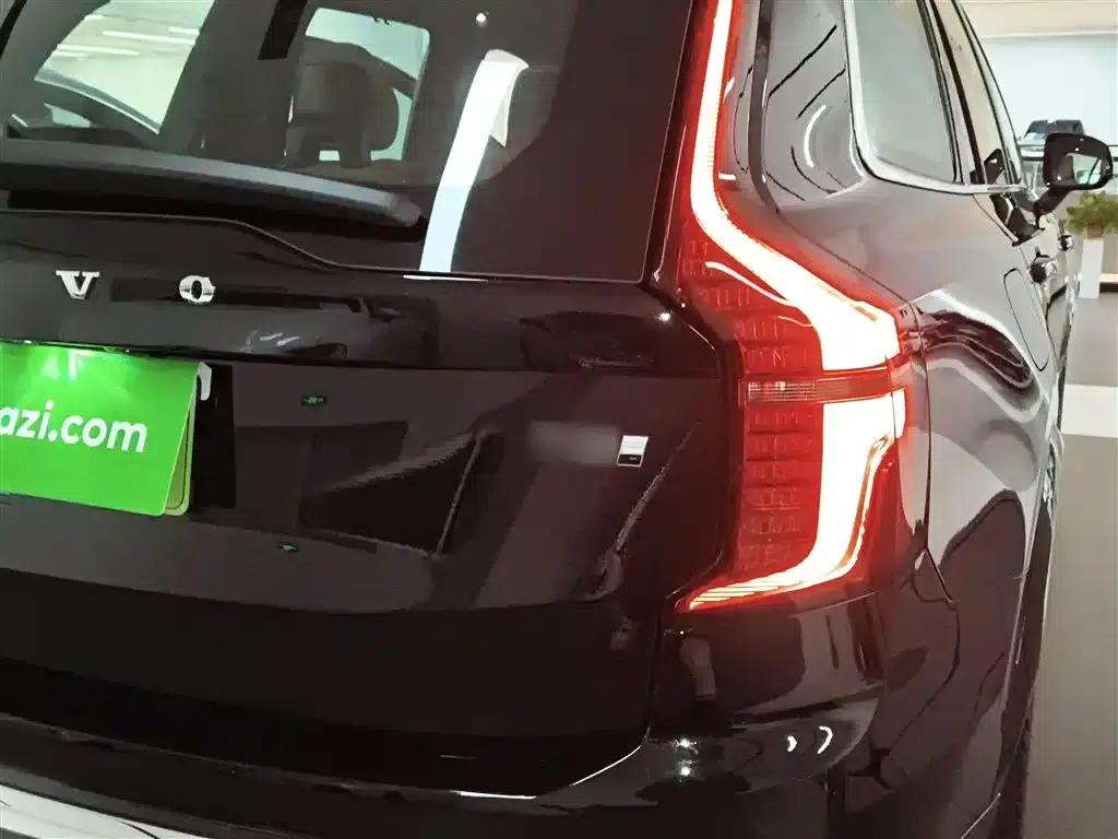 2025 Volvo XC90 Plug-in Hybrid Facelift T8 Inscription Luxury Edition 7-seater — миниатюра 8