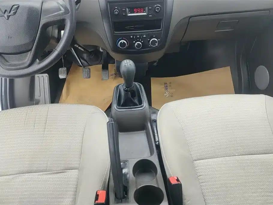 Wuling Rongguang Mini Truck 2019 1.2L Basic Dual Cab LSI — миниатюра 16