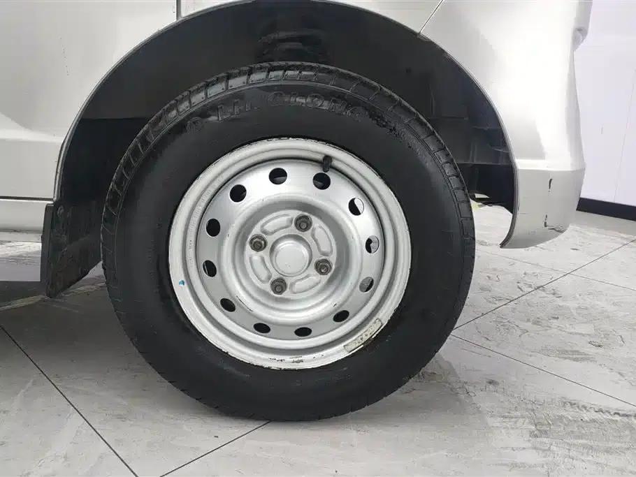 Wuling Rongguang Mini Truck 2019 1.2L Basic Dual Cab LSI — миниатюра 6