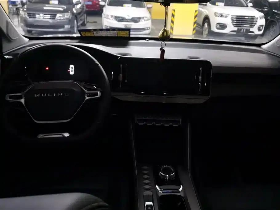 Wuling Xingyun 2023 2.0L DHT Flagship Edition — миниатюра 12