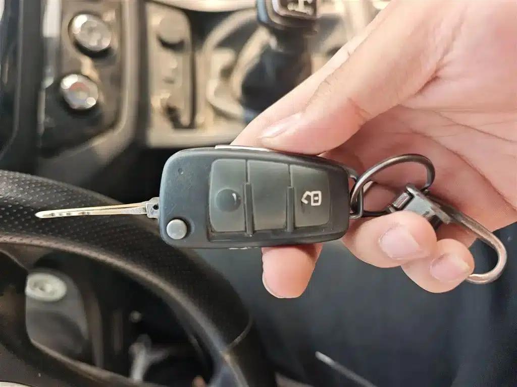 RE-MAX 2016 2.8T 2WD Luxury Model JE493ZLQ4CA — миниатюра 12