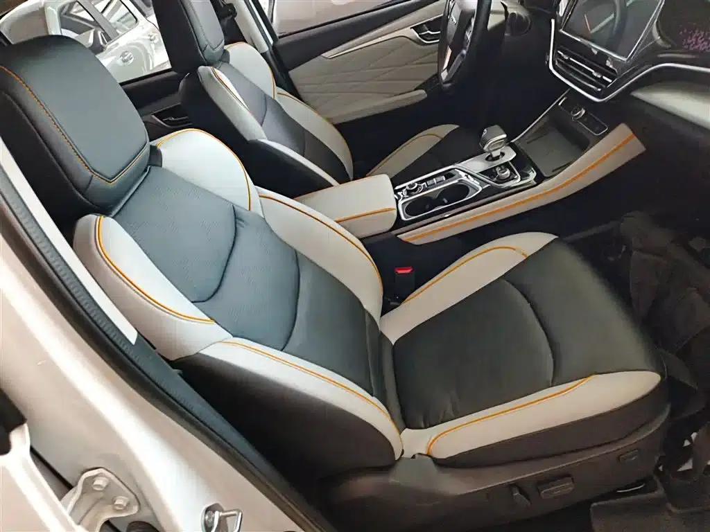 D-MAX 2023 1.9T Automatic 4WD V-CROSS Leading Edition — миниатюра 25