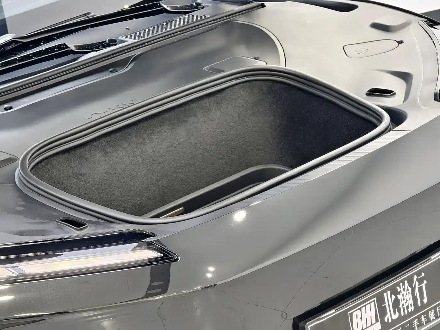 NIO ET9 2025 Model 102kWh First Edition Limited Edition — миниатюра 6