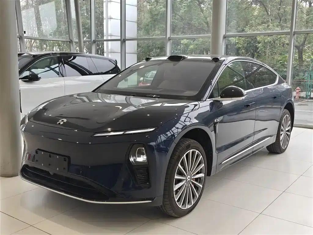 NIO ET9 2025 model 102kWh — миниатюра 1