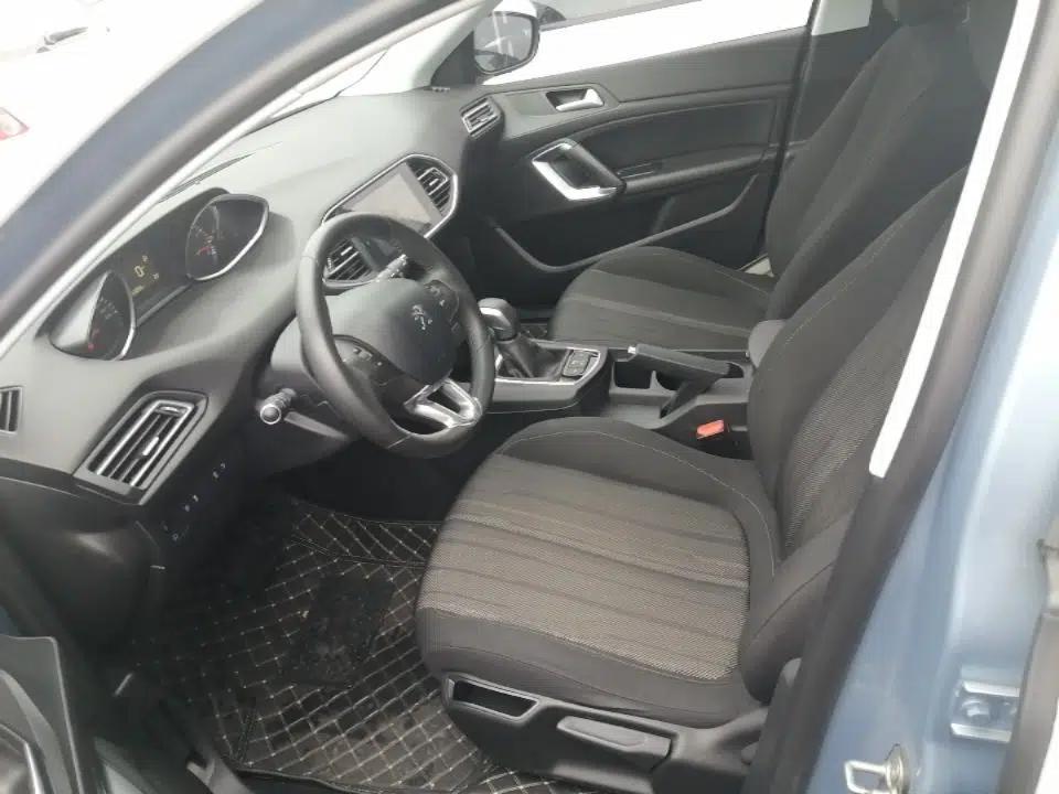 Peugeot 308S 2015 1.2T Automatic Jingchi Edition — миниатюра 18