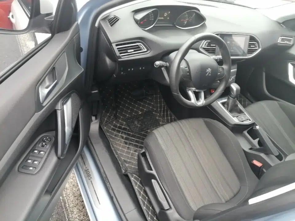 Peugeot 308S 2015 1.2T Automatic Jingchi Edition — миниатюра 19