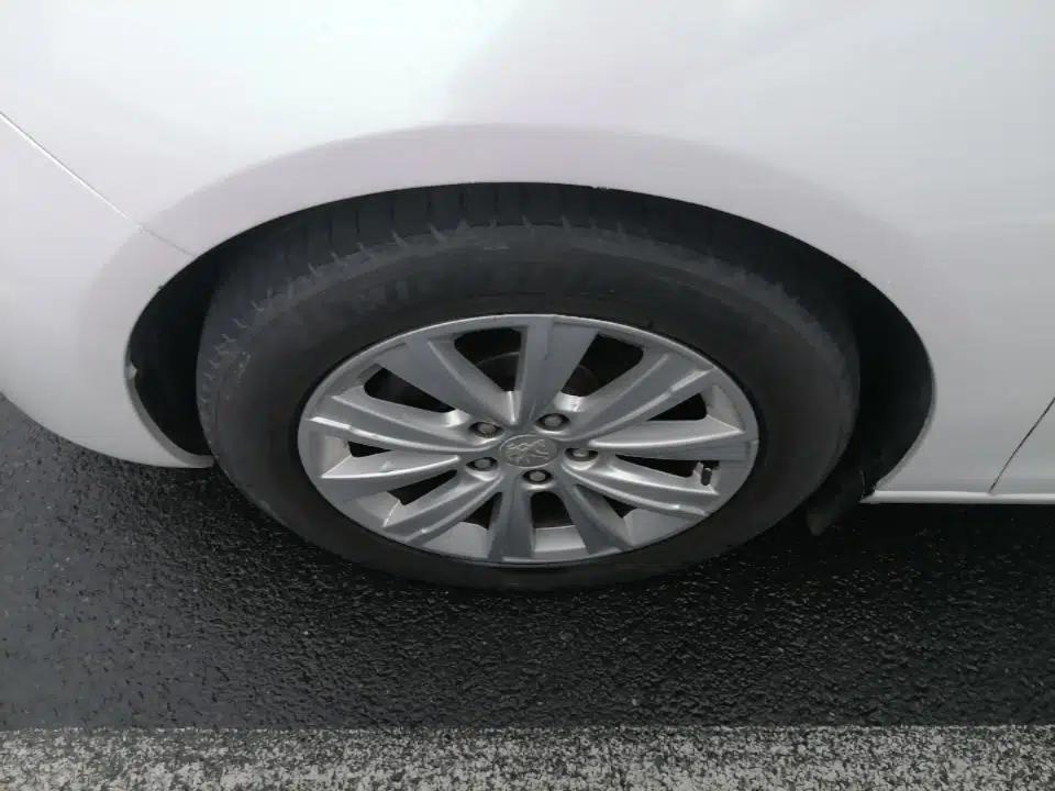 Peugeot 308S 2015 1.2T Automatic Jingchi Edition — миниатюра 8