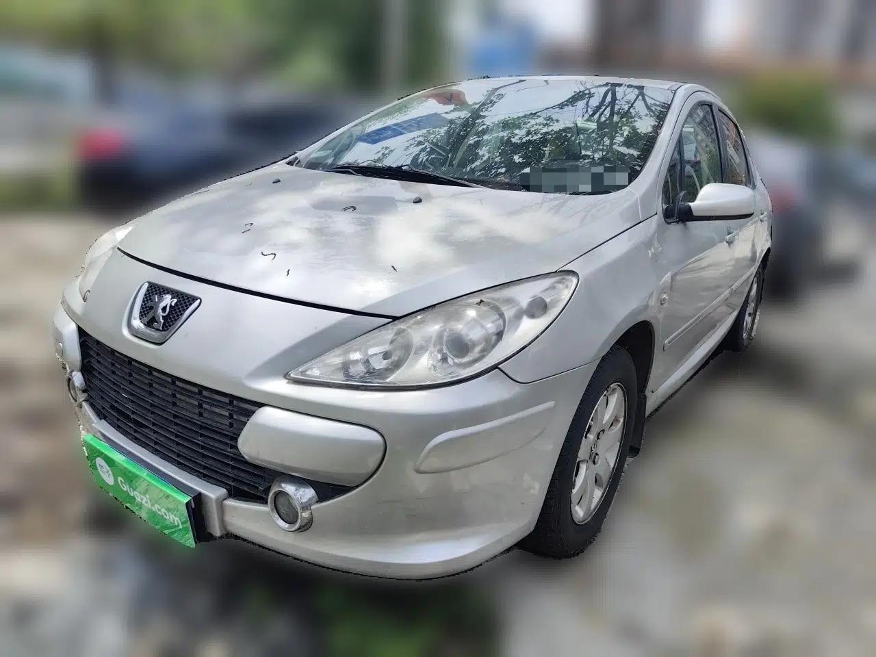 Peugeot 307 2010 Sedan 1.6L Manual Comfort Edition — миниатюра 1