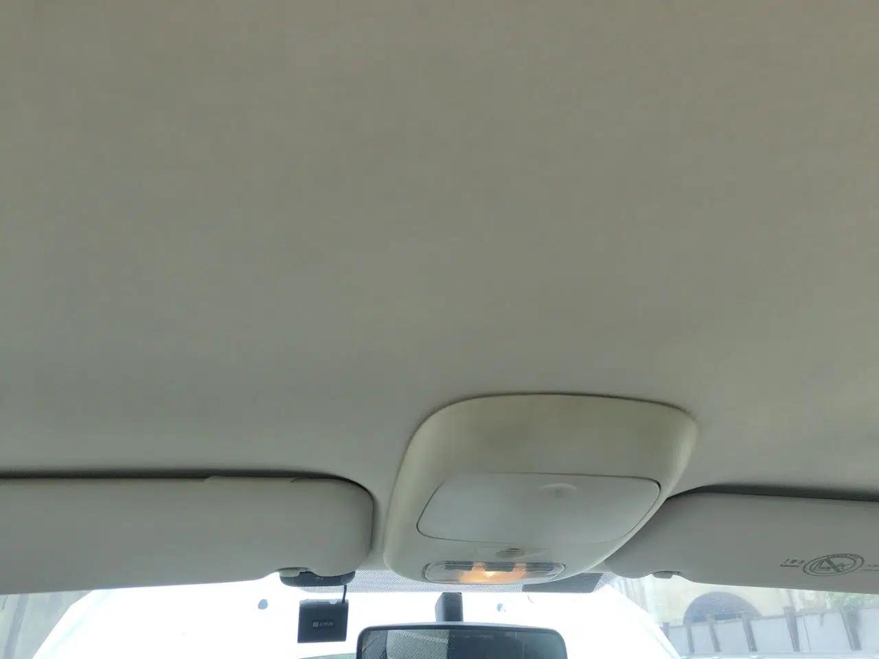 Peugeot 307 2010 Sedan 1.6L Manual Comfort Edition — миниатюра 19