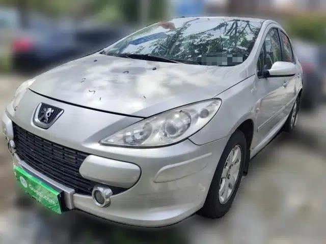 Peugeot 307 2010 Sedan 1.6L Manual Comfort Edition