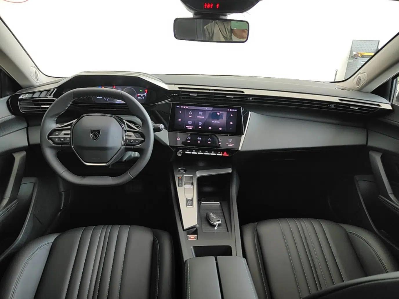 Peugeot 408X 2023 Charm Version — миниатюра 13