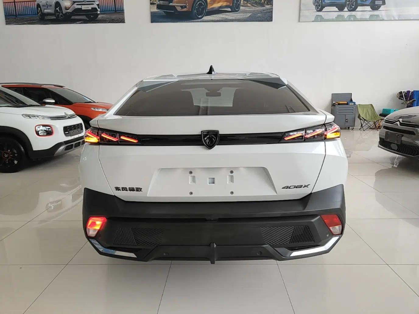 Peugeot 408X 2023 Charm Version — миниатюра 5