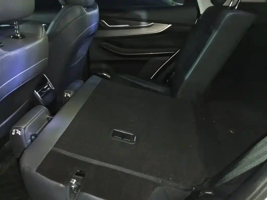 Exeed C-DM 2022 1.5TCI-DHT 105KM Wind Chaser Edition — миниатюра 13