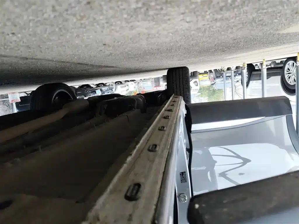 Exeed Yaoguang 2023 400T 4WD Premium Flying Fish Edition — миниатюра 19