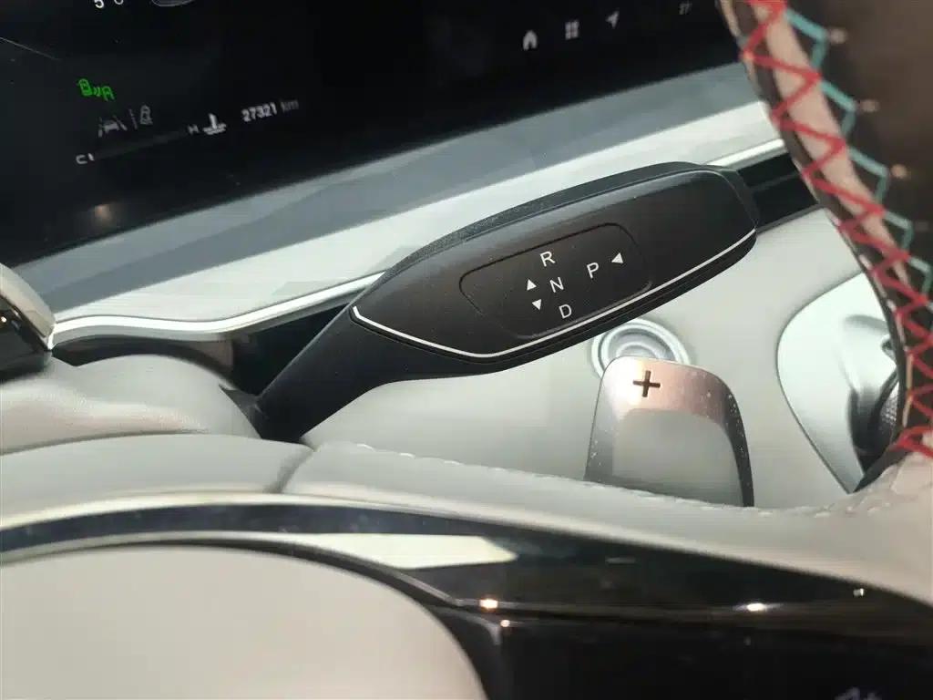 Exeed Yaoguang 2023 400T 4WD Luxury Edition — миниатюра 14