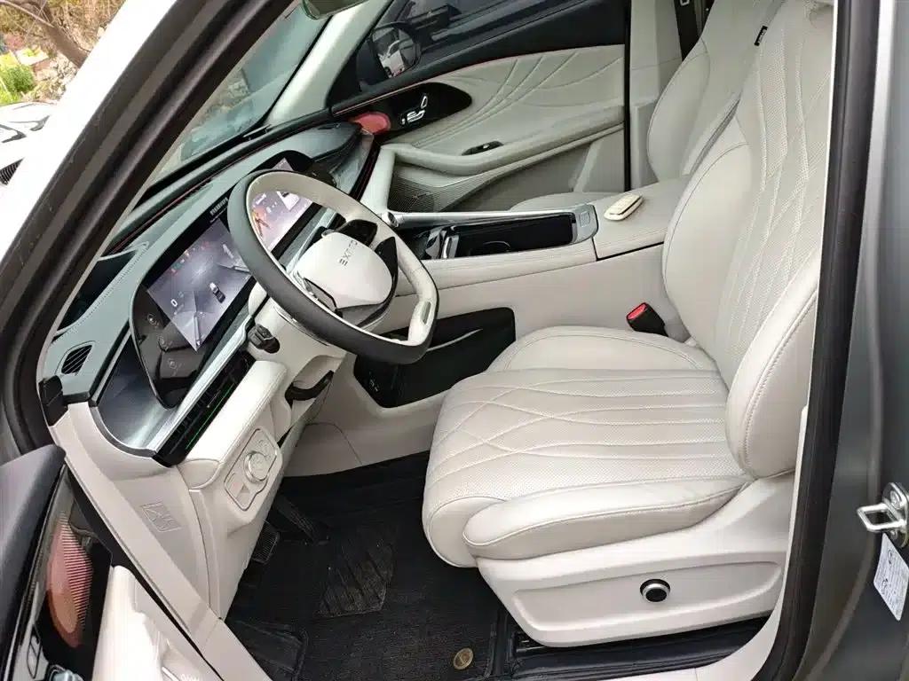 Exeed Yaoguang 2023 400T 4WD Premium Edition — миниатюра 11