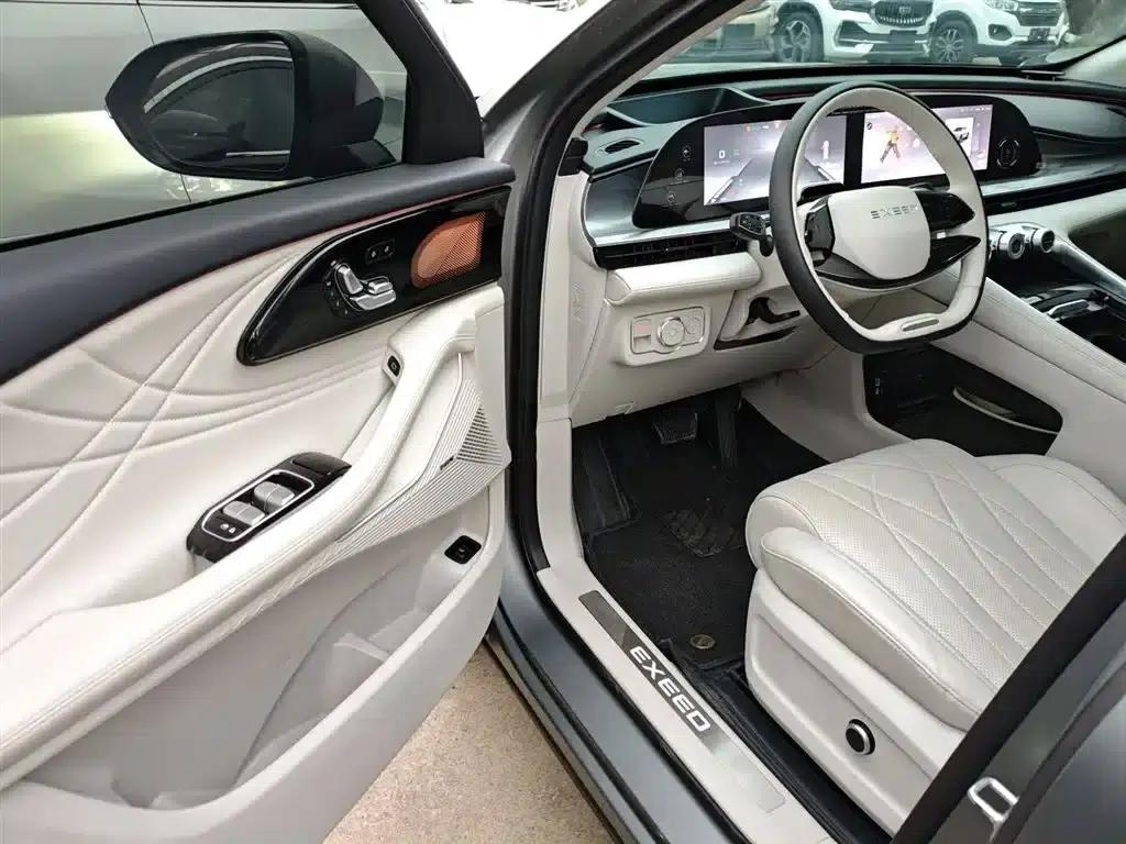 Exeed Yaoguang 2023 400T 4WD Premium Edition — миниатюра 12