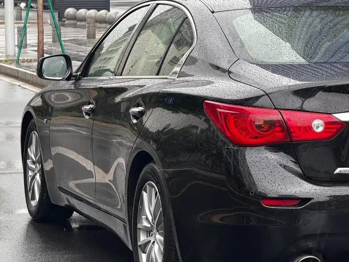 Infiniti Q50 2014 3.7L Comfort Edition — миниатюра 18