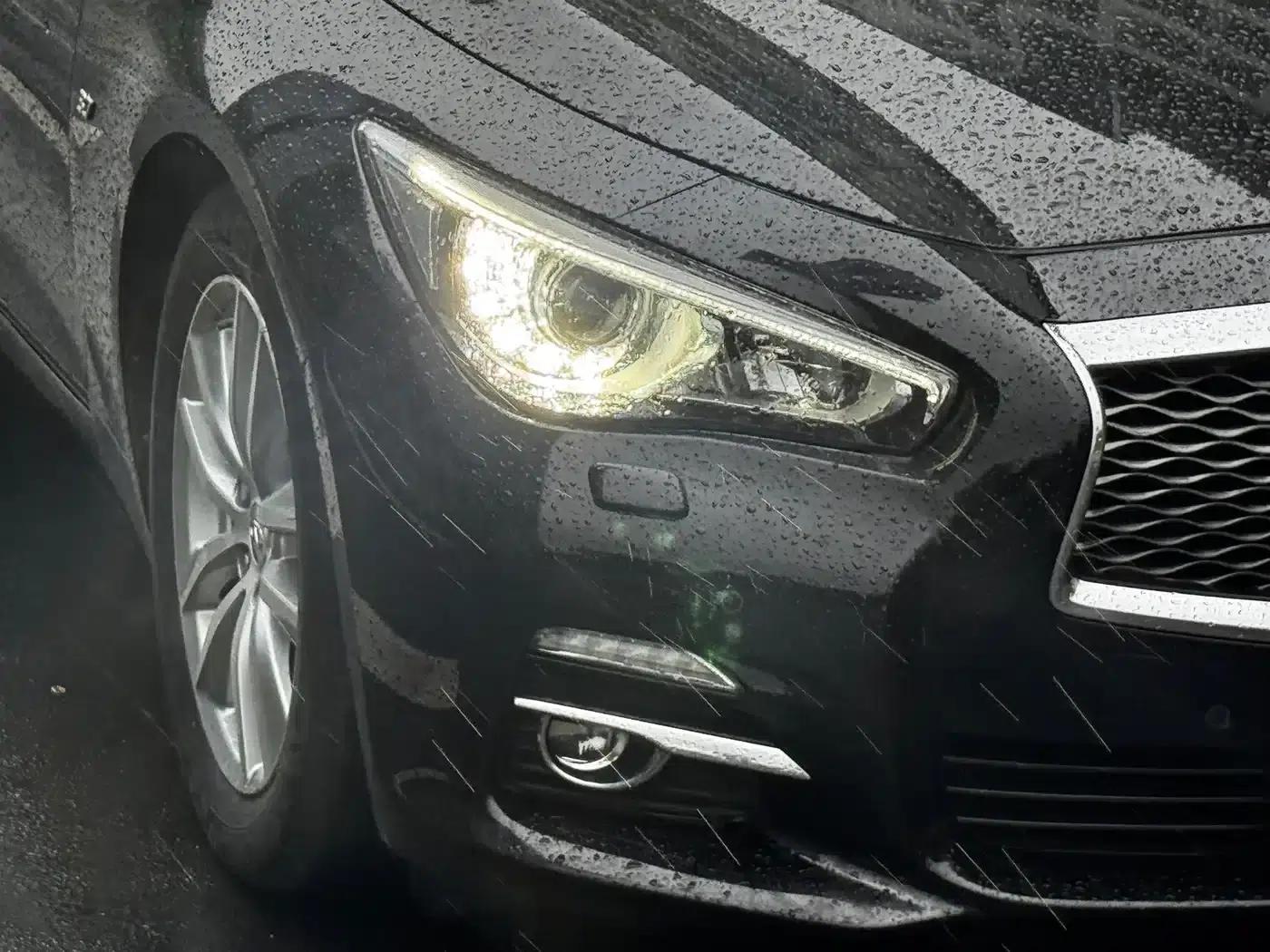 Infiniti Q50 2014 3.7L Comfort Edition — миниатюра 6