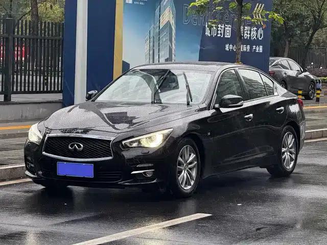 Infiniti Q50 2014 3.7L Comfort Edition
