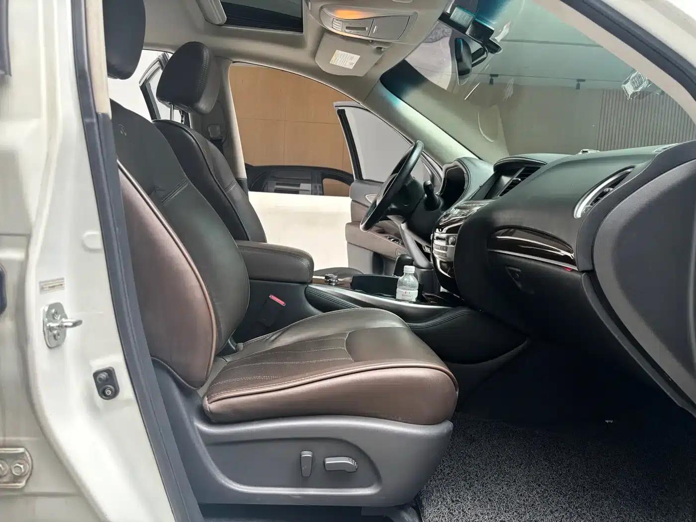 Infiniti JX 2013 JX35 2WD Excellence Edition — миниатюра 13