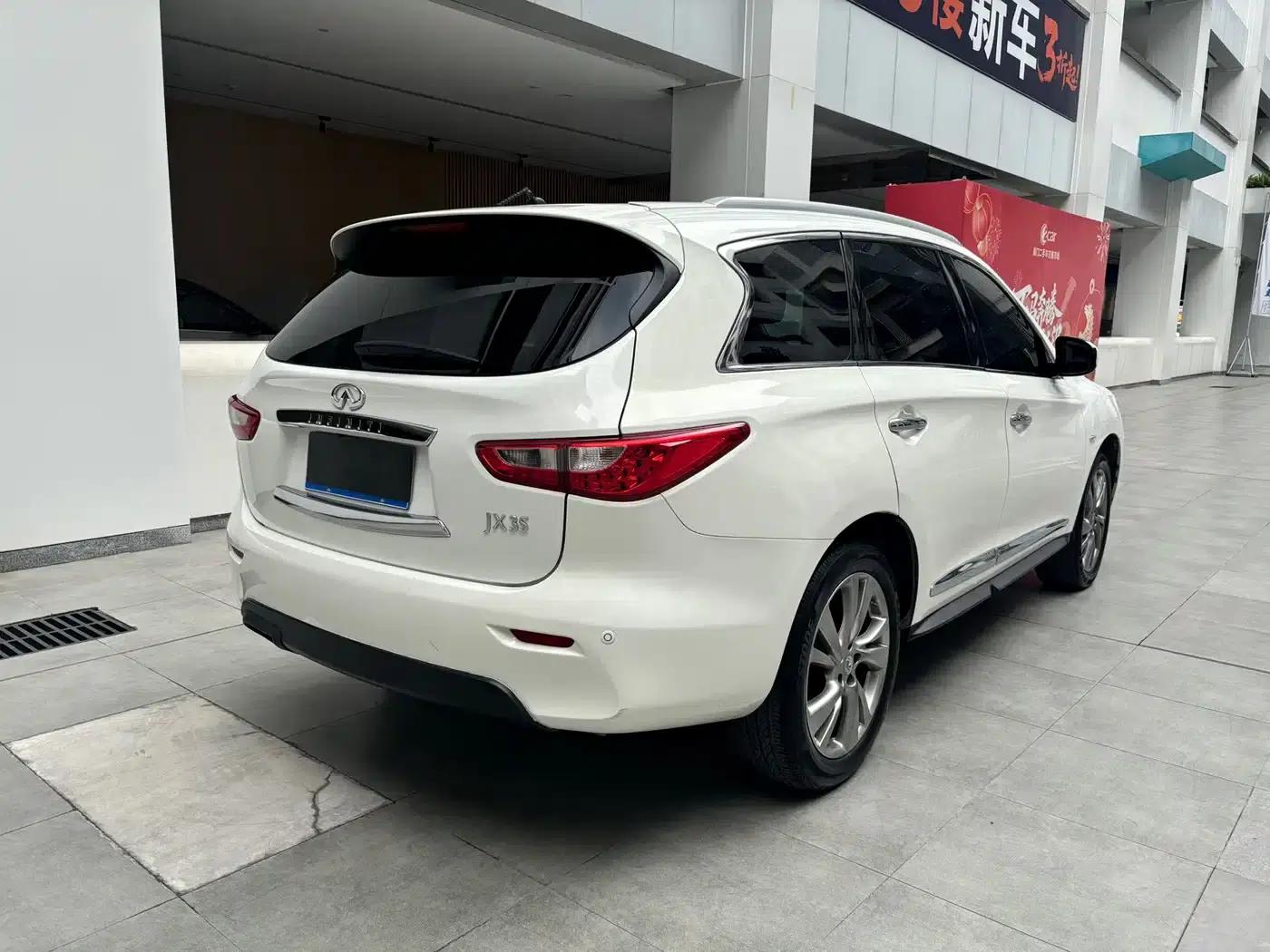 Infiniti JX 2013 JX35 2WD Excellence Edition — миниатюра 5