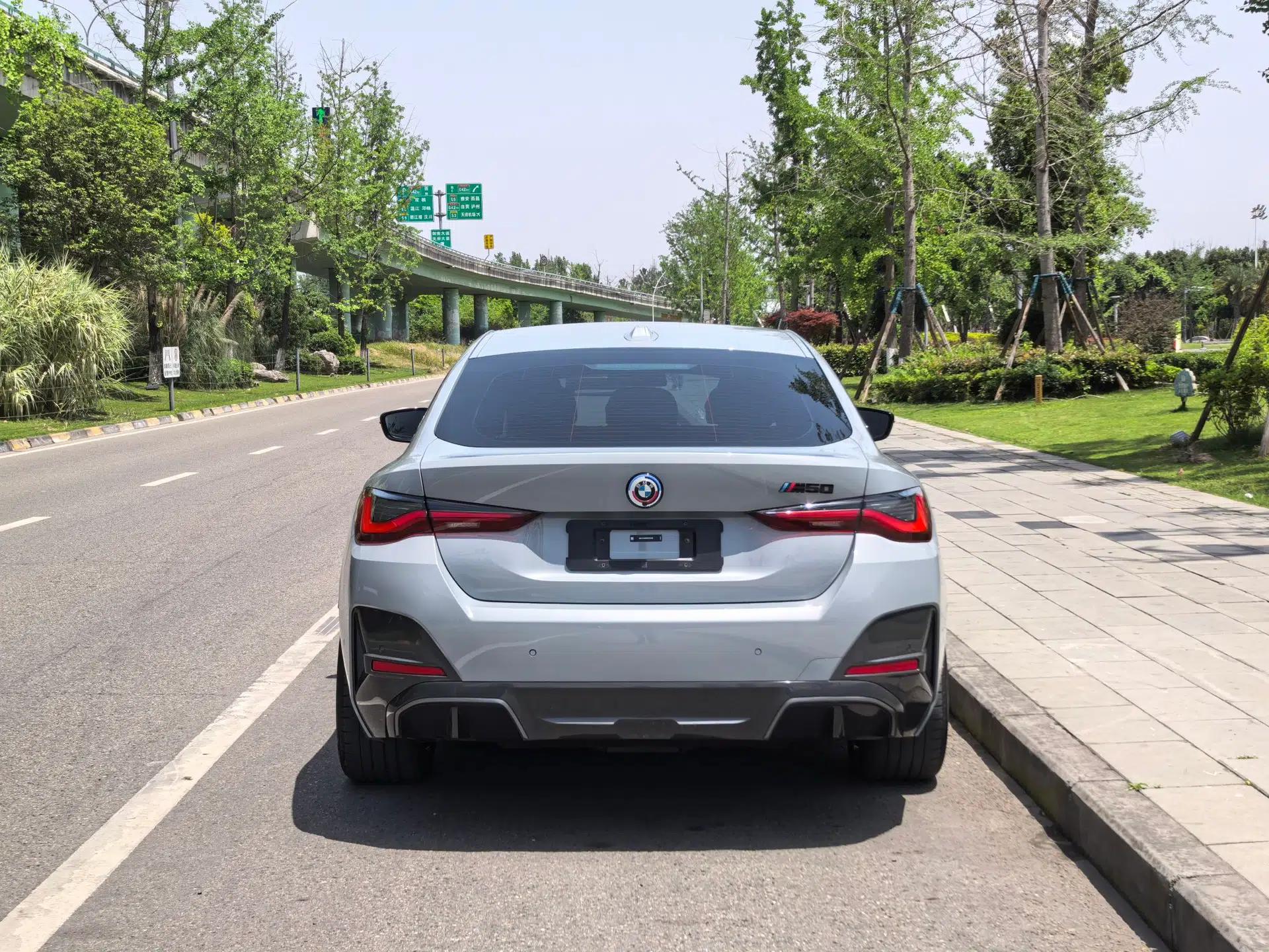 BMW i4 2023 eDrive35 — миниатюра 6