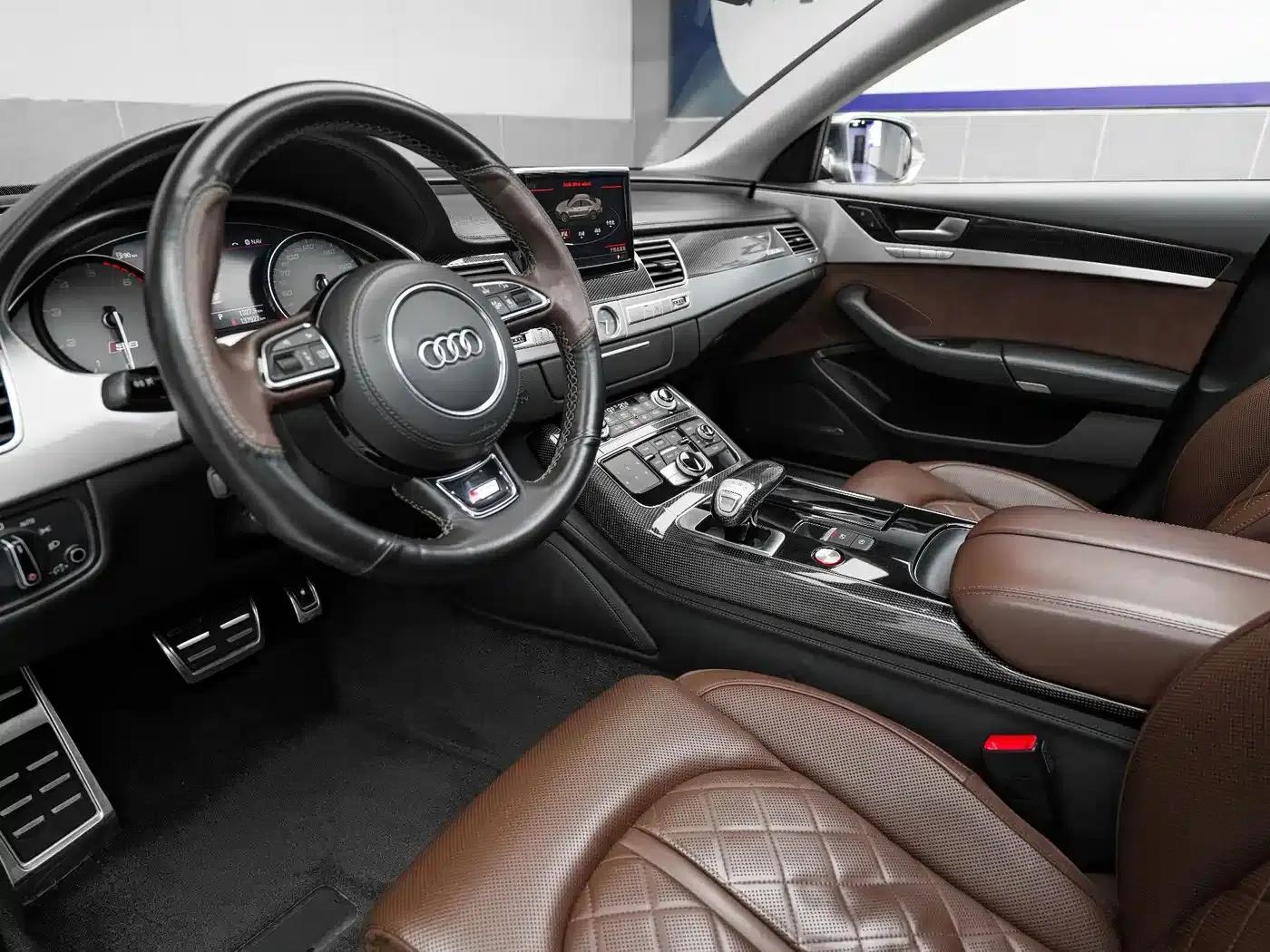 2013 Audi S8 4.0TFSI quattro — миниатюра 12