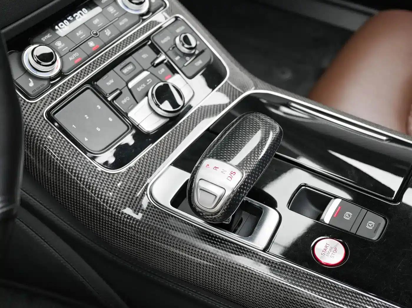 2013 Audi S8 4.0TFSI quattro — миниатюра 19